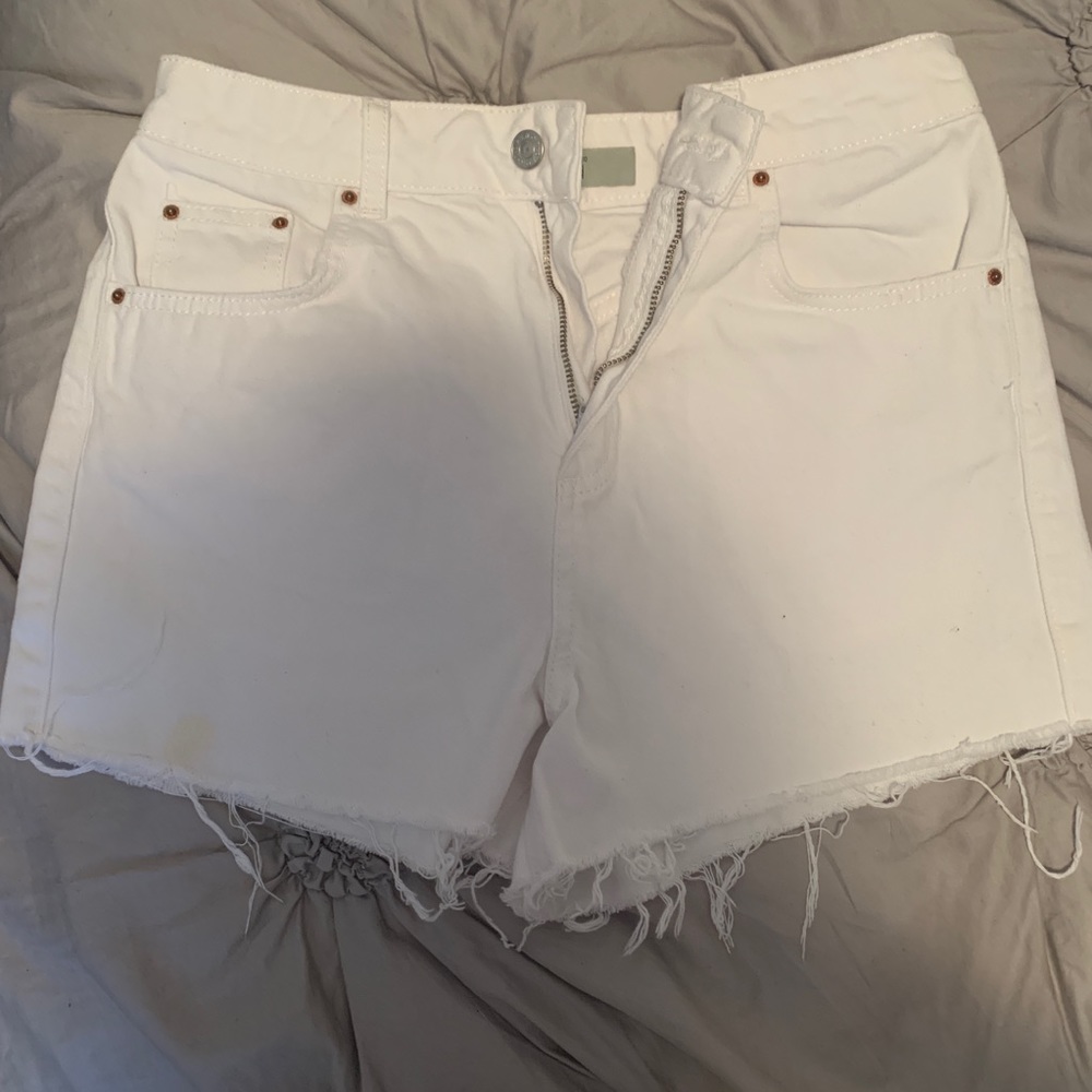 Top shop white mom shorts